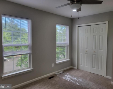 44189 Litchfield Terrace - Photo Thumbnail 5