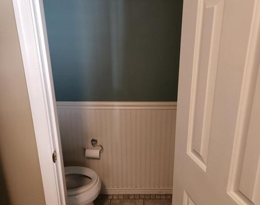7148 Westfield Court - Photo Thumbnail 5