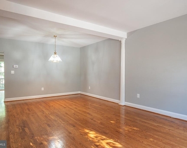 6276 Taliaferro Way - Photo Thumbnail 2