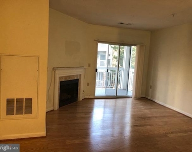 2204 Westcourt Lane - Photo Thumbnail 16