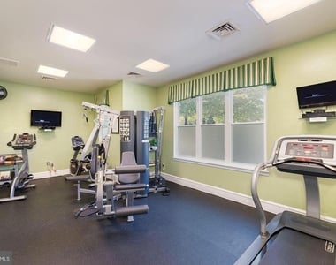 2204 Westcourt Lane - Photo Thumbnail 12