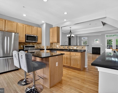 3684 Madison Watch Way - Photo Thumbnail 15