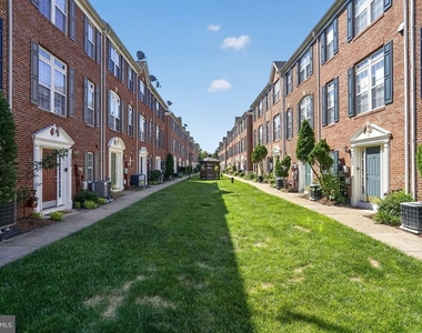 3684 Madison Watch Way - Photo Thumbnail 5
