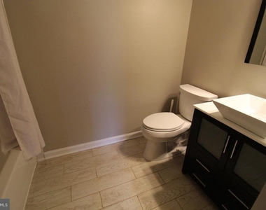 6055 Meyers Landing Court - Photo Thumbnail 21