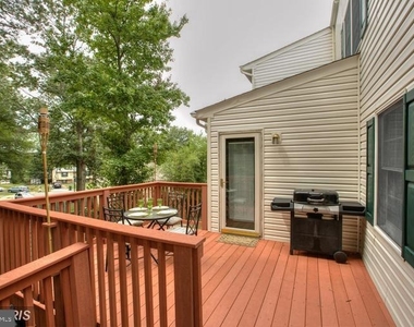 5820 Silchester Street - Photo Thumbnail 21