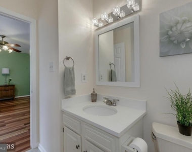 5820 Silchester Street - Photo Thumbnail 28