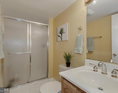 5820 Silchester Street - Photo Thumbnail 39