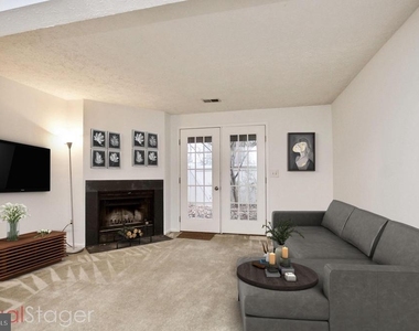 1915 Belmont Ridge Court - Photo Thumbnail 3