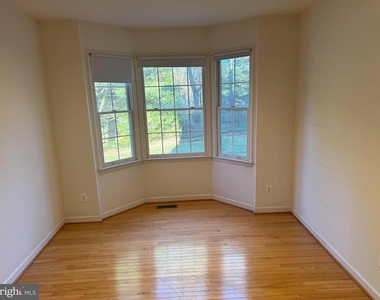 5901 Ewing Place - Photo Thumbnail 16