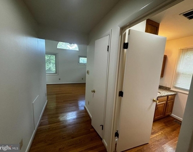 2508 Saint John Place - Photo Thumbnail 26