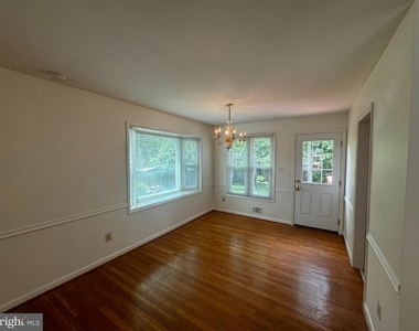 2508 Saint John Place - Photo Thumbnail 8