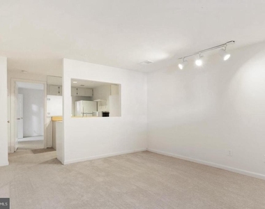 1454 N Quinn Street - Photo Thumbnail 13