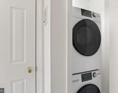 1454 N Quinn Street - Photo Thumbnail 23