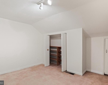 1454 N Quinn Street - Photo Thumbnail 20