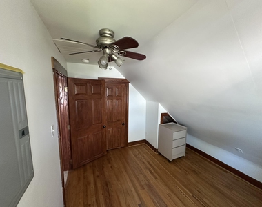 537 Winchester Avenue - Photo Thumbnail 9