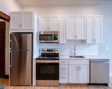 1300 S 19th Street - Photo Thumbnail 2
