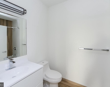 1203 Germantown Avenue - Photo Thumbnail 55