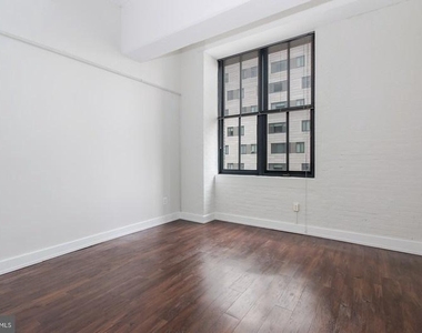 3131 Walnut Street - Photo Thumbnail 3