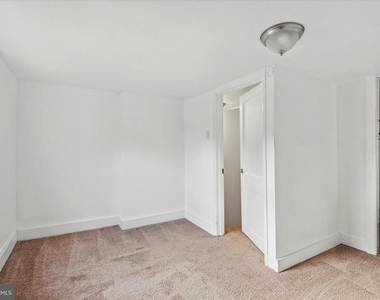 1225 N Howard Street - Photo Thumbnail 13