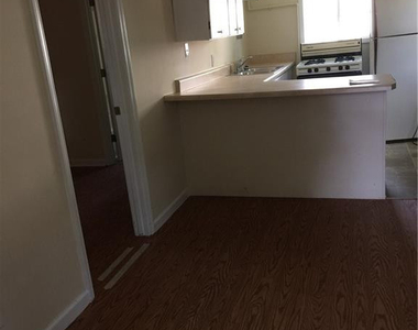 118-b N Virginia Avenue - Photo Thumbnail 13