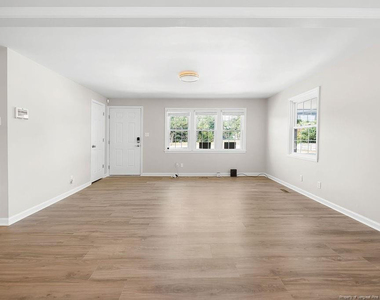 4066 Hummingbird Place - Photo Thumbnail 4