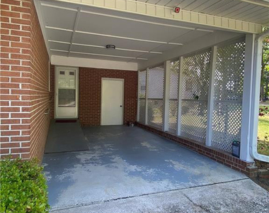 1701 Carter Baron Place - Photo Thumbnail 2