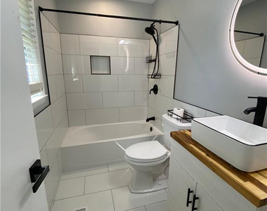 1701 Carter Baron Place - Photo Thumbnail 17
