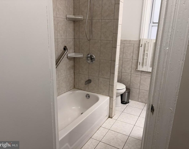 2917 Girard Ave - Photo Thumbnail 16