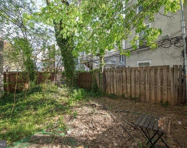 1526 Mount Vernon Street - Photo Thumbnail 13