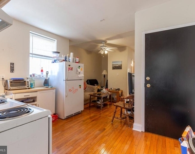 2136 S 15th Street - Photo Thumbnail 2