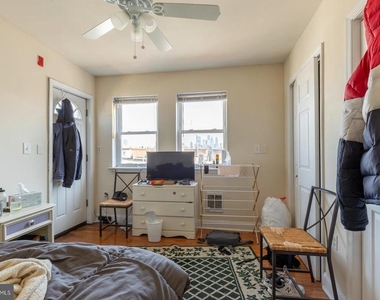 2136 S 15th Street - Photo Thumbnail 12
