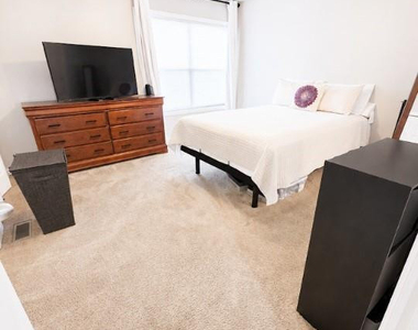 1207 Huntsman Court - Photo Thumbnail 19