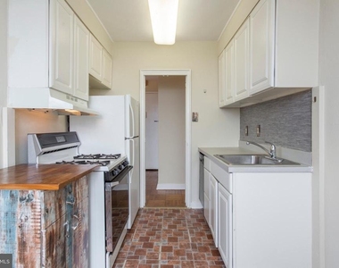 2601 Pennsylvania Avenue - Photo Thumbnail 12