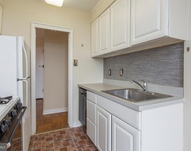 2601 Pennsylvania Avenue - Photo Thumbnail 13