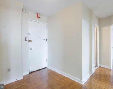 2601 Pennsylvania Avenue - Photo Thumbnail 4