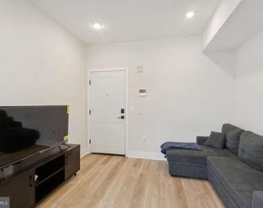 3836 Haverford Avenue - Photo Thumbnail 4