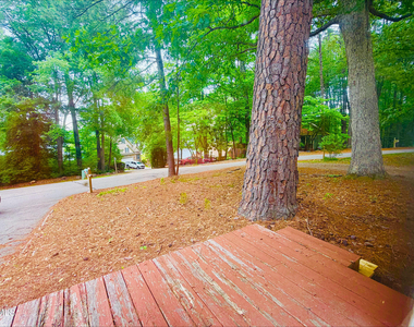 378 Kittery Lane - Photo Thumbnail 15
