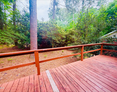 378 Kittery Lane - Photo Thumbnail 12