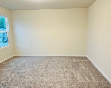 929 Field Ivy Drive - Photo Thumbnail 34