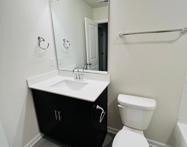 929 Field Ivy Drive - Photo Thumbnail 33