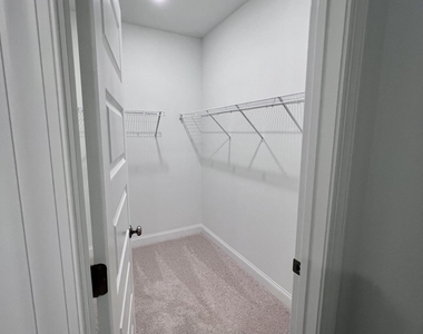 406 Gaston Park Lane - Photo Thumbnail 15