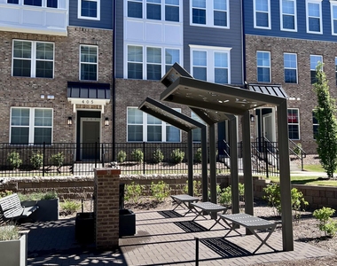 406 Gaston Park Lane - Photo Thumbnail 18