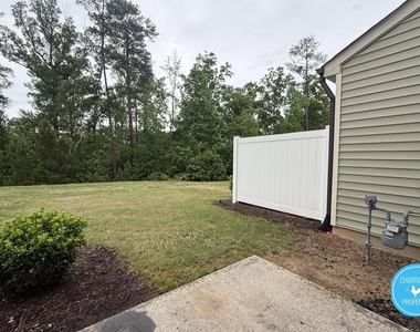 49 E Grove Point Drive - Photo Thumbnail 27