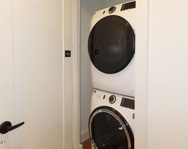 115 Morris Street - Photo Thumbnail 9