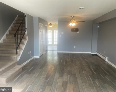 3608 Walnut Ridge Estate - Photo Thumbnail 2