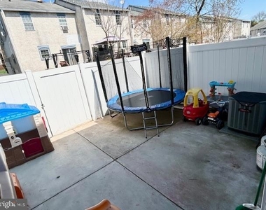3608 Walnut Ridge Estate - Photo Thumbnail 27
