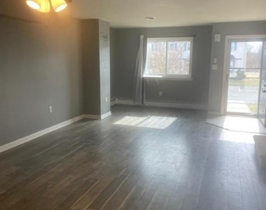 3608 Walnut Ridge Estate - Photo Thumbnail 5