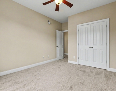 306 Sugar Maple Avenue - Photo Thumbnail 13
