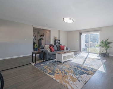 3322 Bell Drive - Photo Thumbnail 15