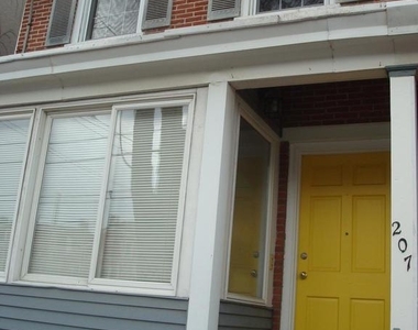 207 Wollerton Street - Photo Thumbnail 31